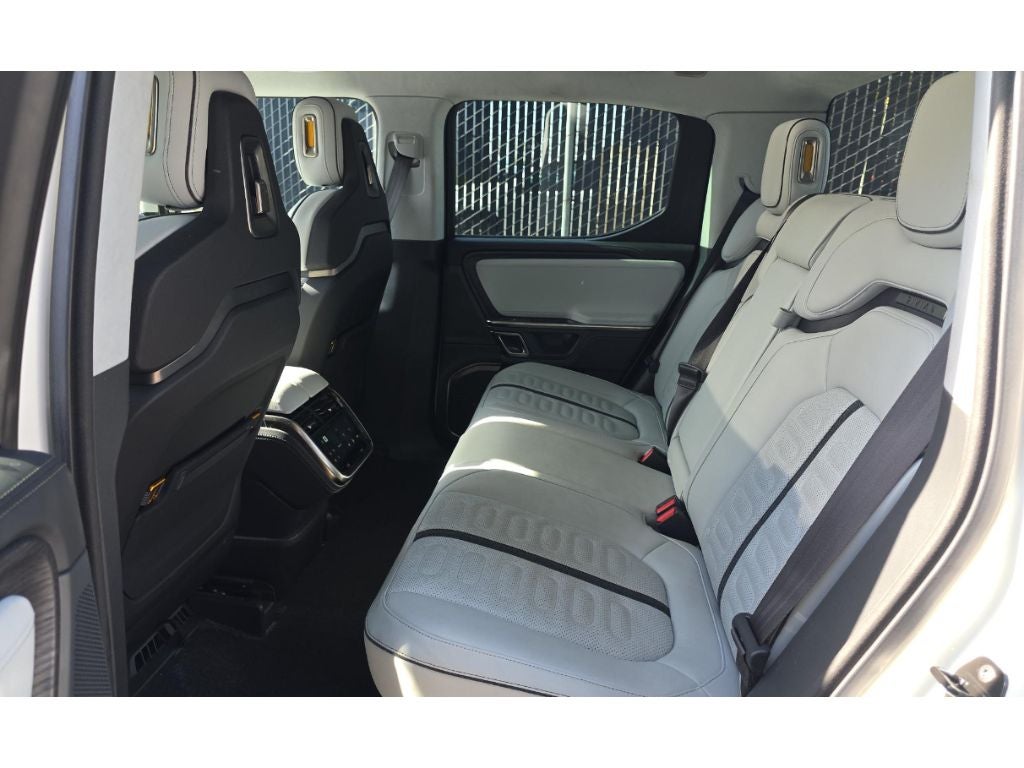 2023 Rivian R1T Adventure