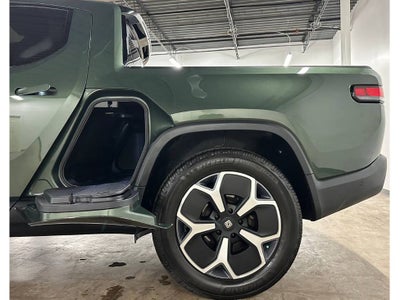 2024 Rivian R1T Adventure