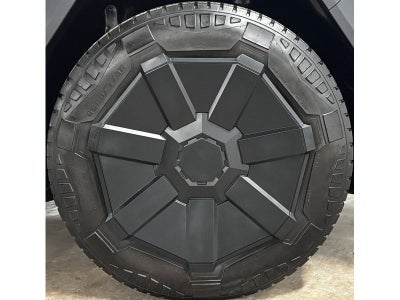 2024 Tesla Cybertruck Foundation