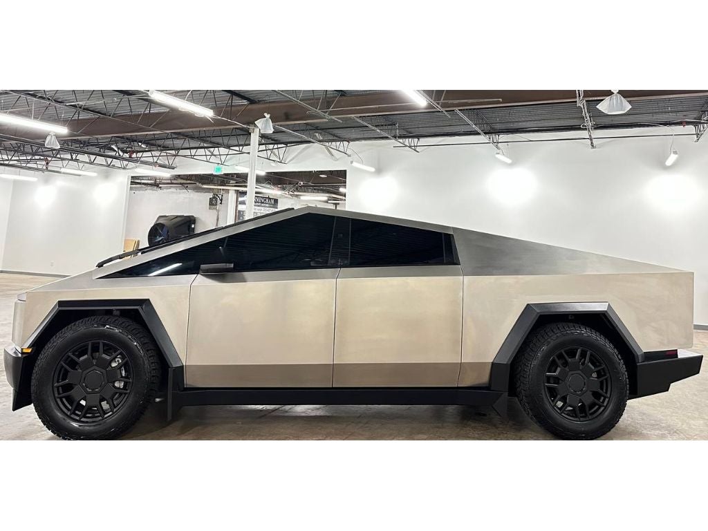 2024 Tesla Cybertruck Foundation