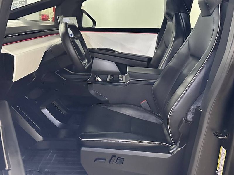 2024 Tesla Cybertruck Foundation