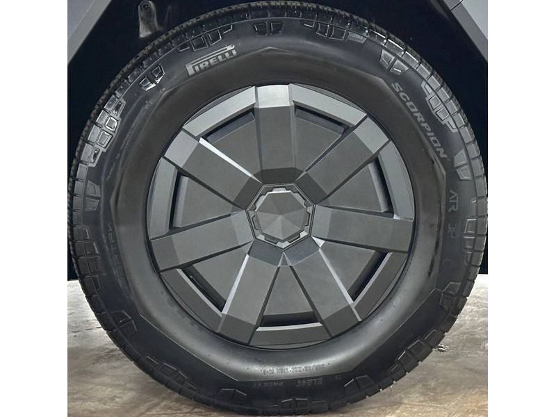 2025 Tesla Cybertruck Crew Cab Medium Bed