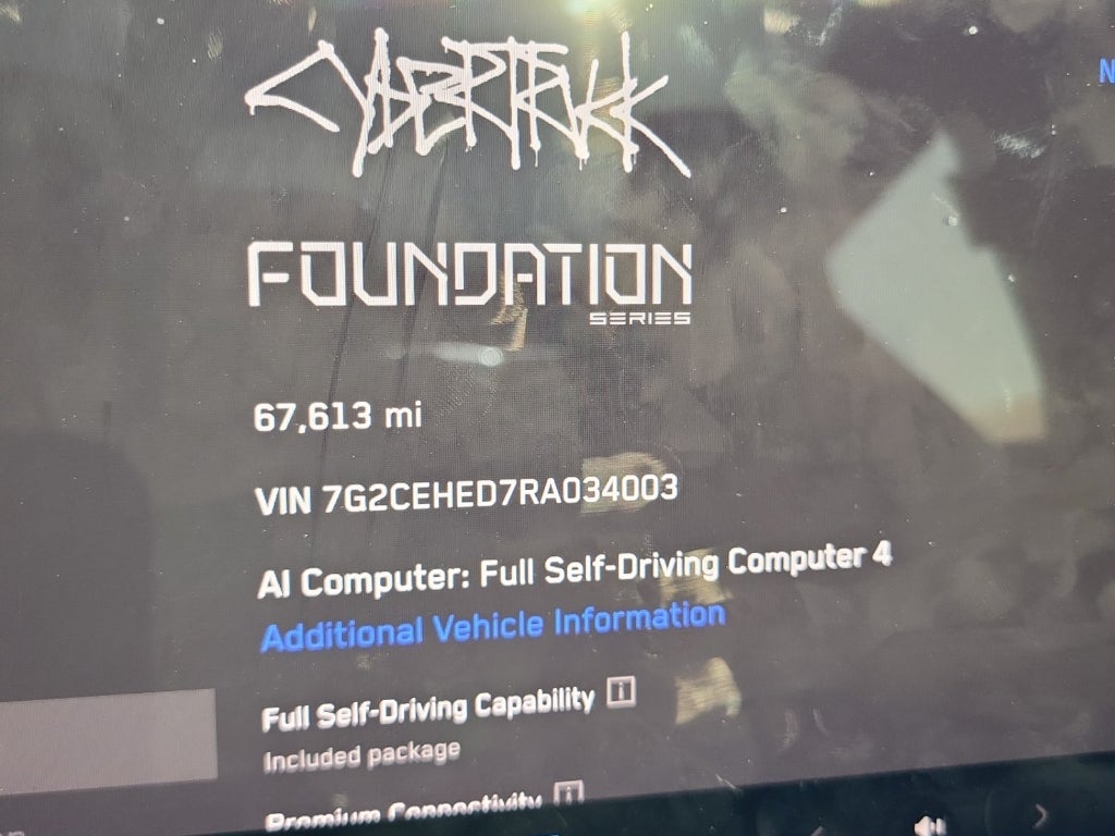 2024 Tesla Cybertruck Base