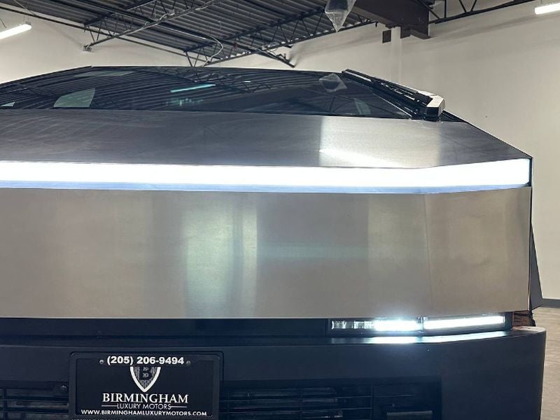 2024 Tesla Cybertruck Cyberbeast