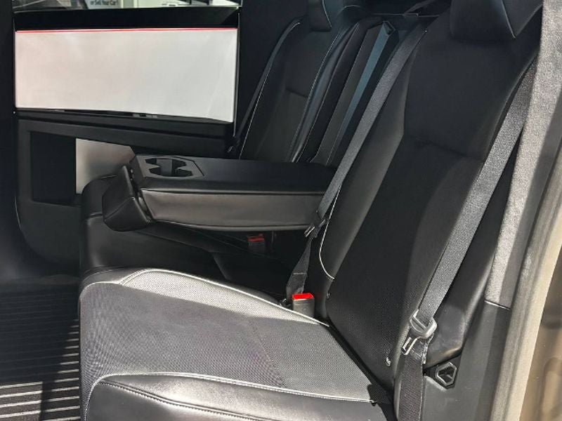 2024 Tesla Cybertruck Cyberbeast