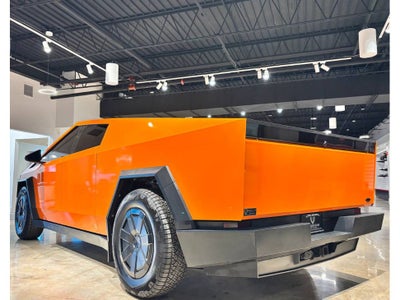 2024 Tesla Cybertruck Cyberbeast