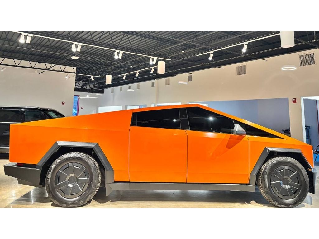 2024 Tesla Cybertruck Cyberbeast