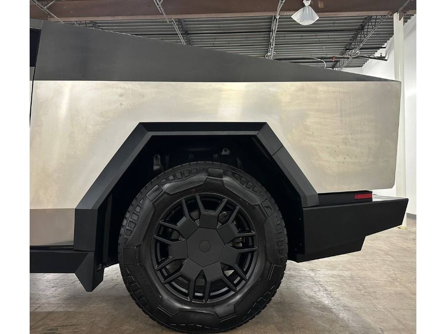 2024 Tesla Cybertruck Cyberbeast