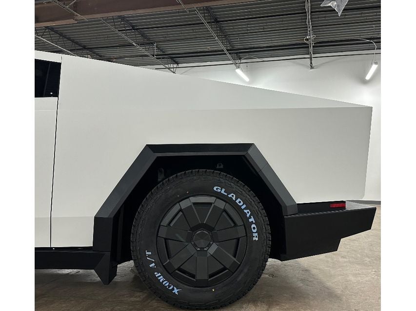 2024 Tesla Cybertruck Cyberbeast