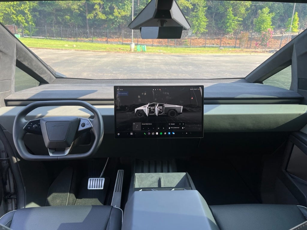 2025 Tesla Cybertruck Cyberbeast