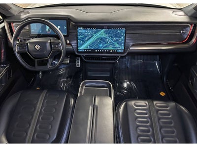2024 Rivian R1S Adventure