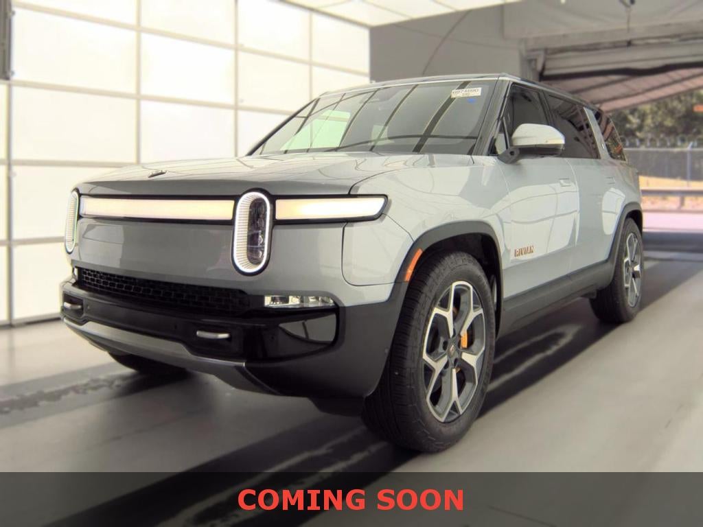 2024 Rivian R1S Adventure