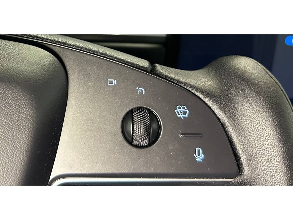 2023 Tesla Model X Standard Range