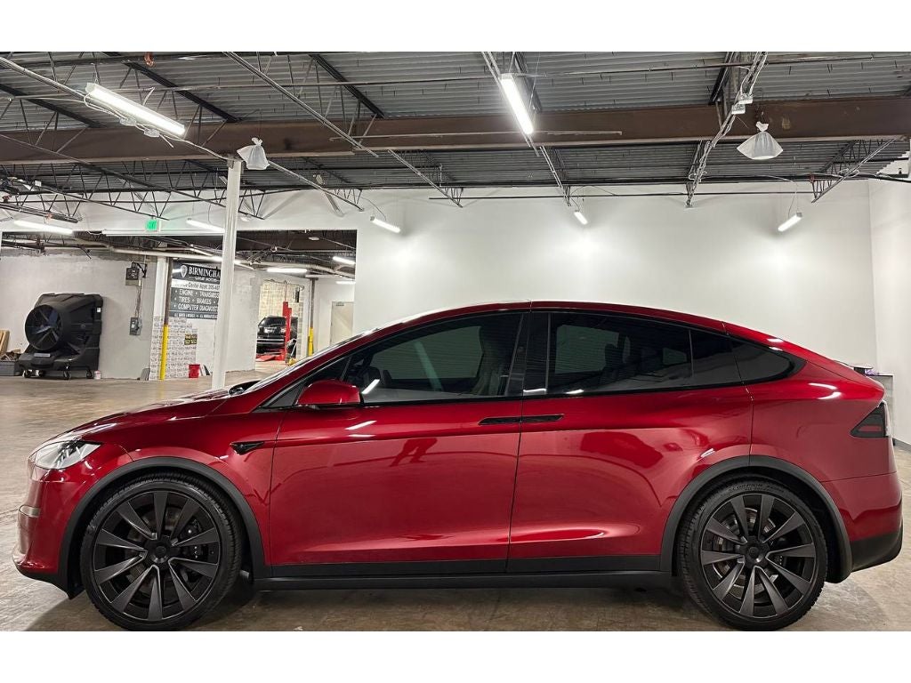 2025 Tesla Model X Base