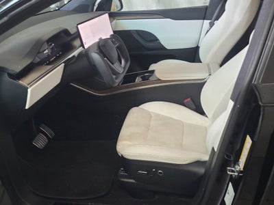 2023 Tesla Model X Base
