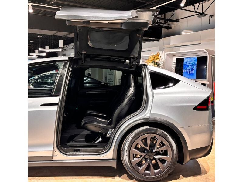 2025 Tesla Model X Base