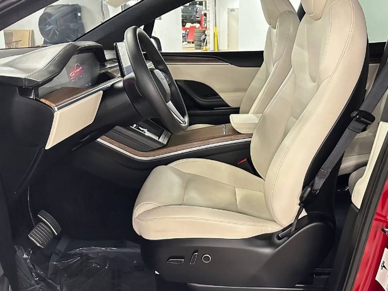 2023 Tesla Model X Base
