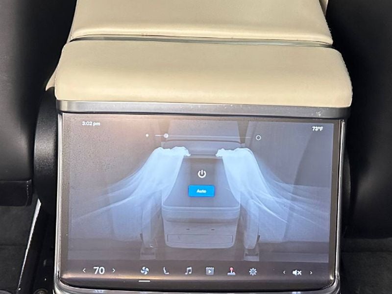 2023 Tesla Model X Base