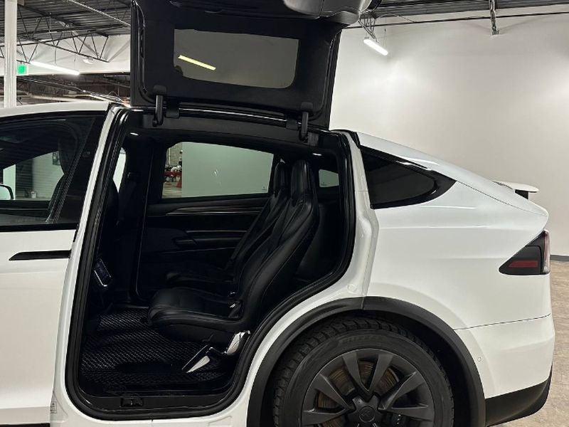 2022 Tesla Model X Plaid