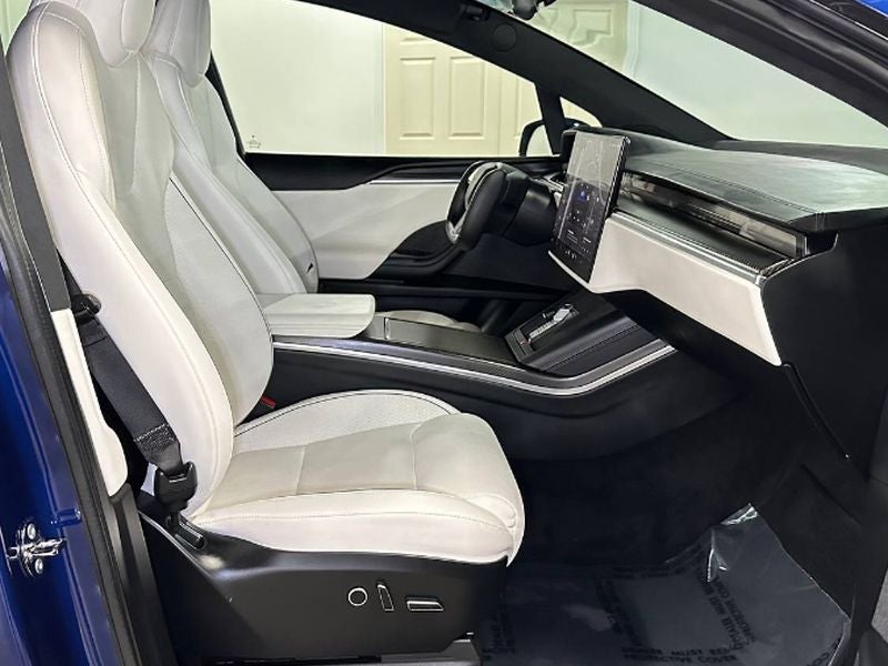 2022 Tesla Model X Plaid