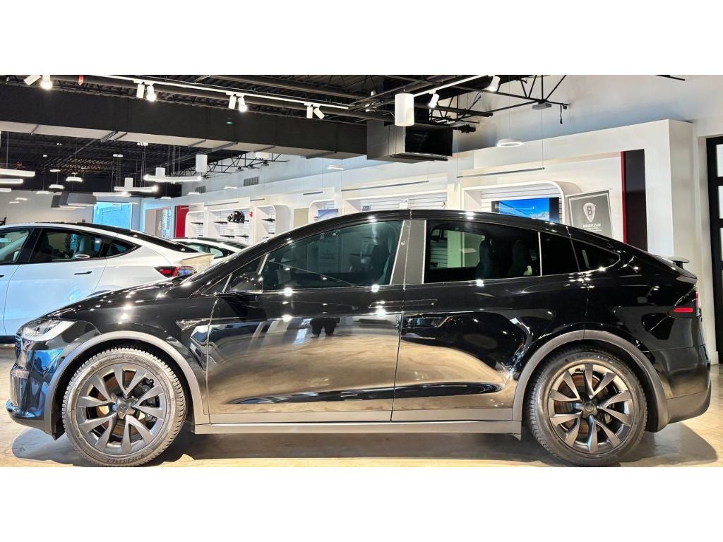 2022 Tesla Model X Plaid