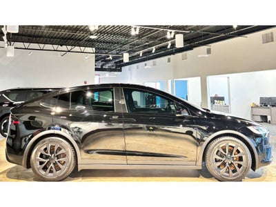 2022 Tesla Model X Plaid