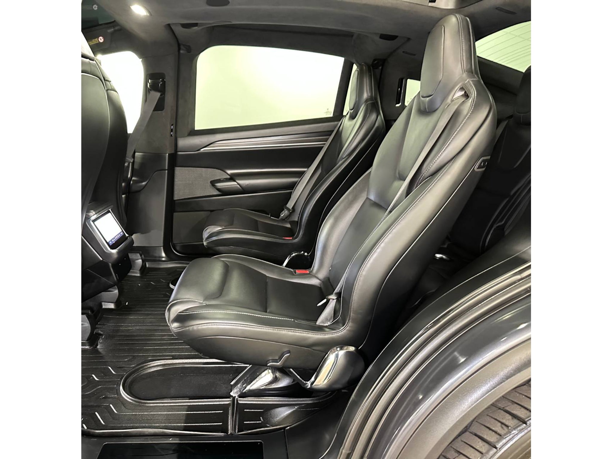 2022 Tesla Model X Plaid