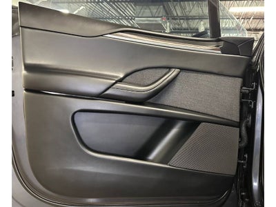 2023 Tesla Model X Base