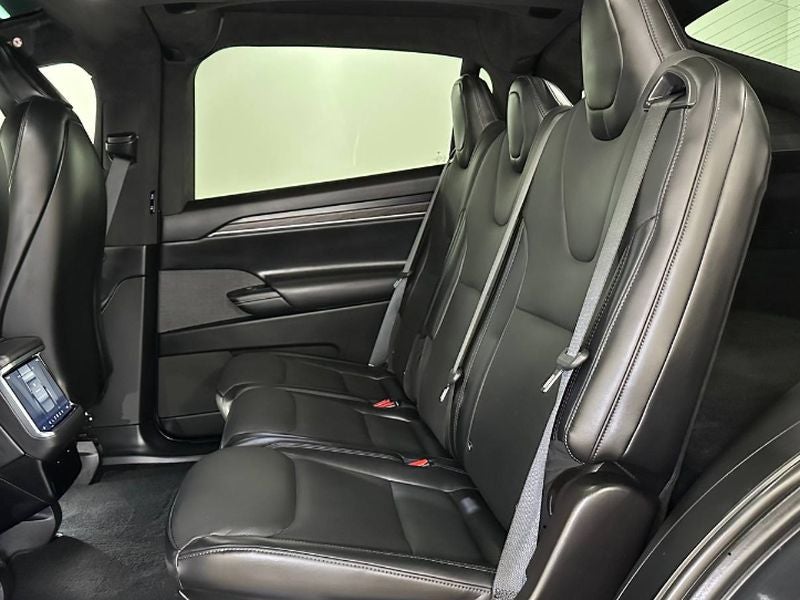 2023 Tesla Model X Base