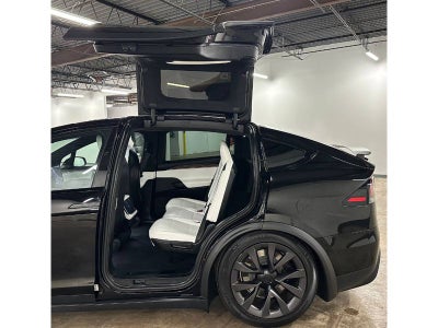 2024 Tesla Model X Base