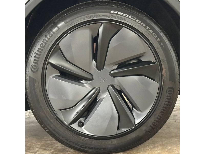 2026 Tesla Model Y Long Range
