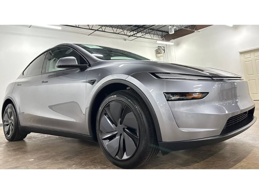 2026 Tesla Model Y Long Range