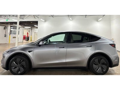 2026 Tesla Model Y Long Range