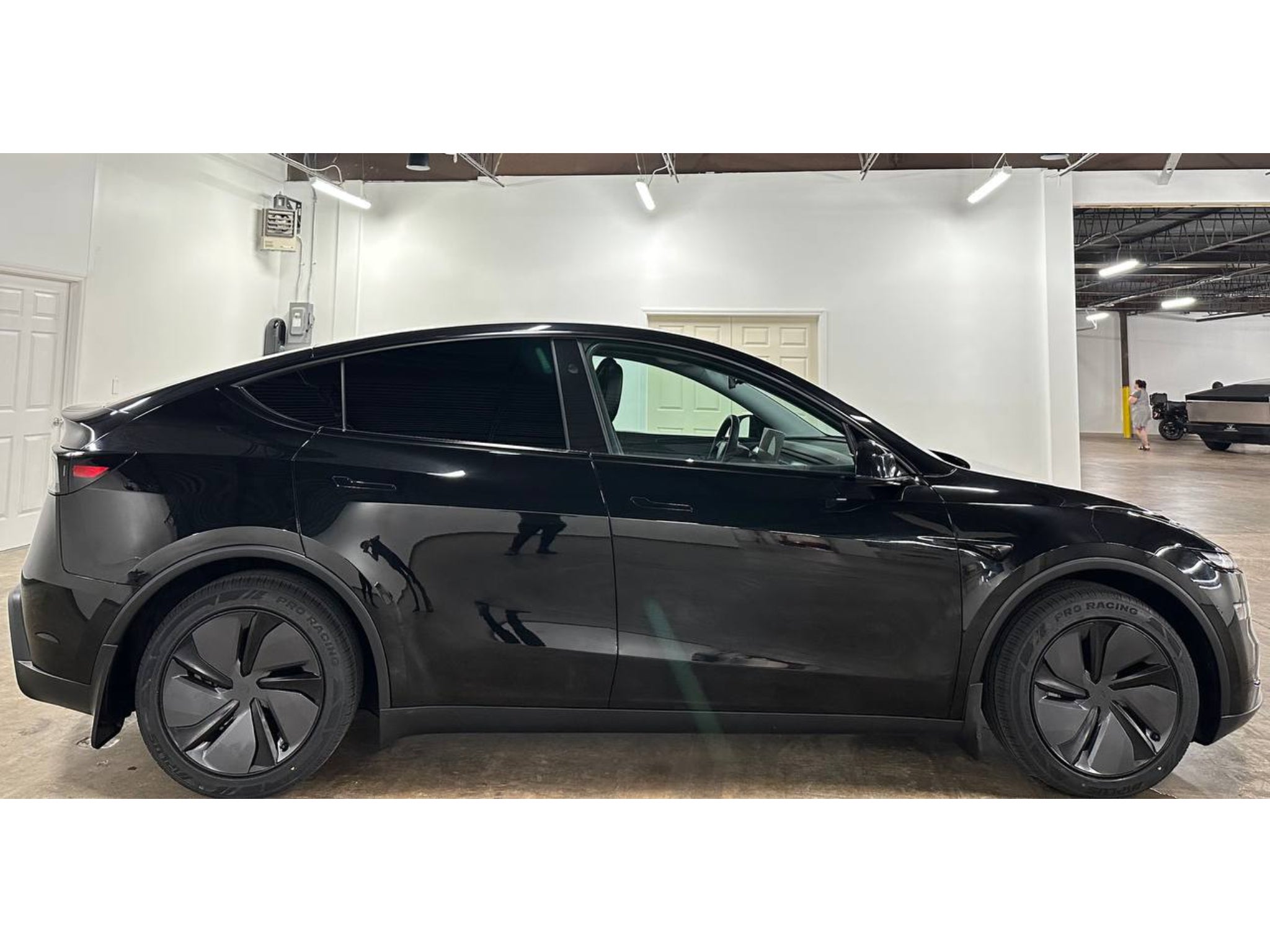 2026 Tesla Model Y Standard