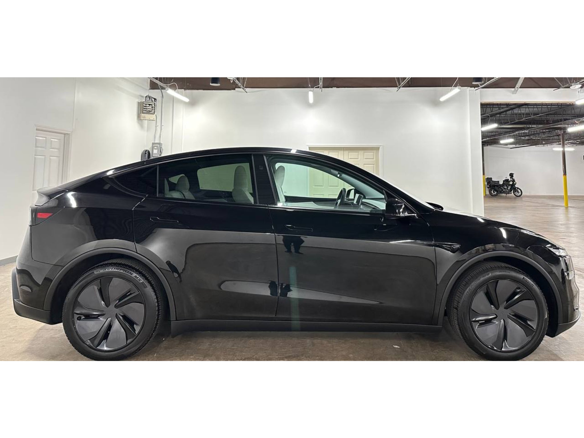 2026 Tesla Model Y Long Range Premium
