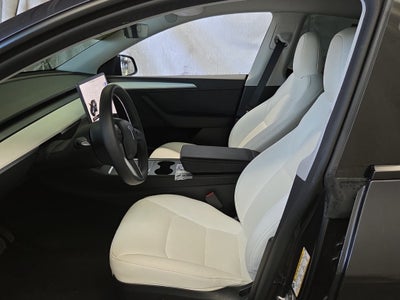 2024 Tesla Model Y Base