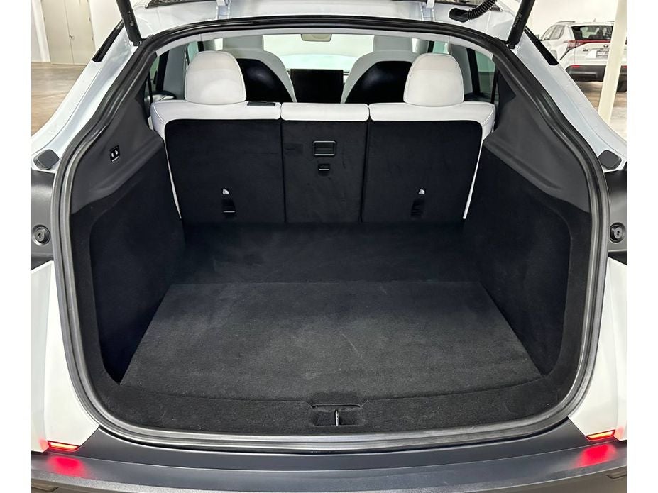 2026 Tesla Model Y Long Range
