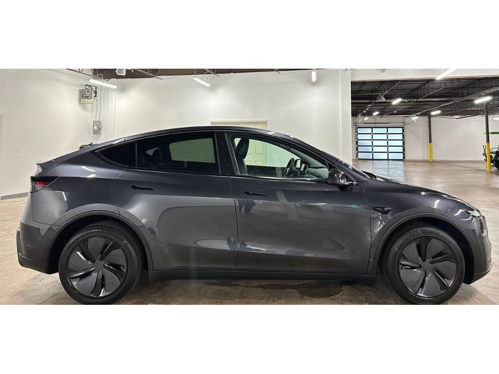 2026 Tesla Model Y Long Range