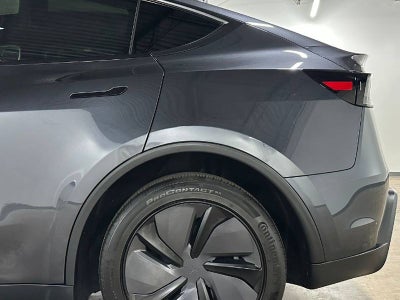 2026 Tesla Model Y Long Range
