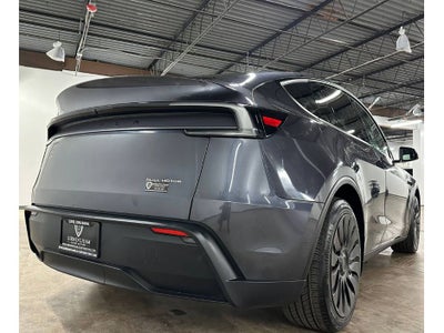 2026 Tesla Model Y Premium