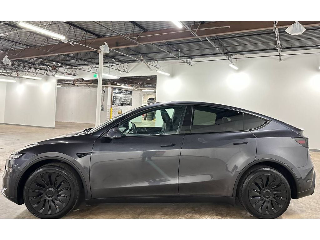 2026 Tesla Model Y Premium