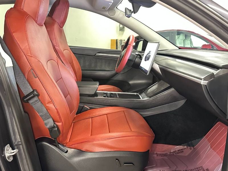 2025 Tesla Model Y Long Range