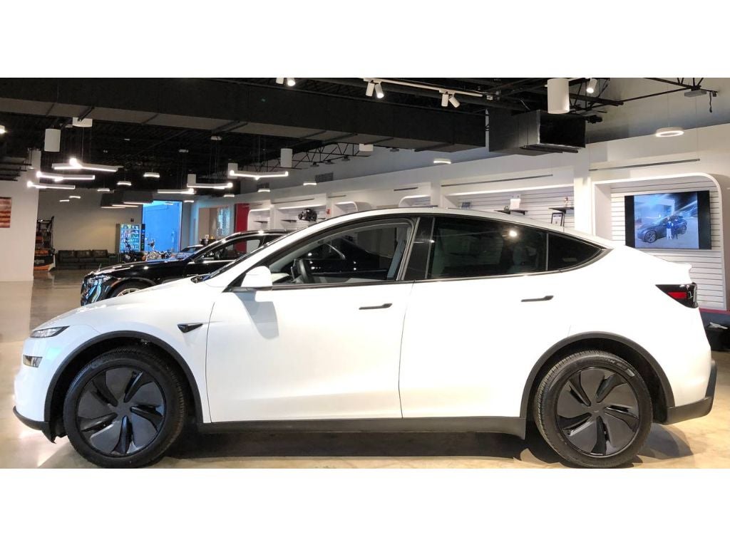 2026 Tesla Model Y Long Range