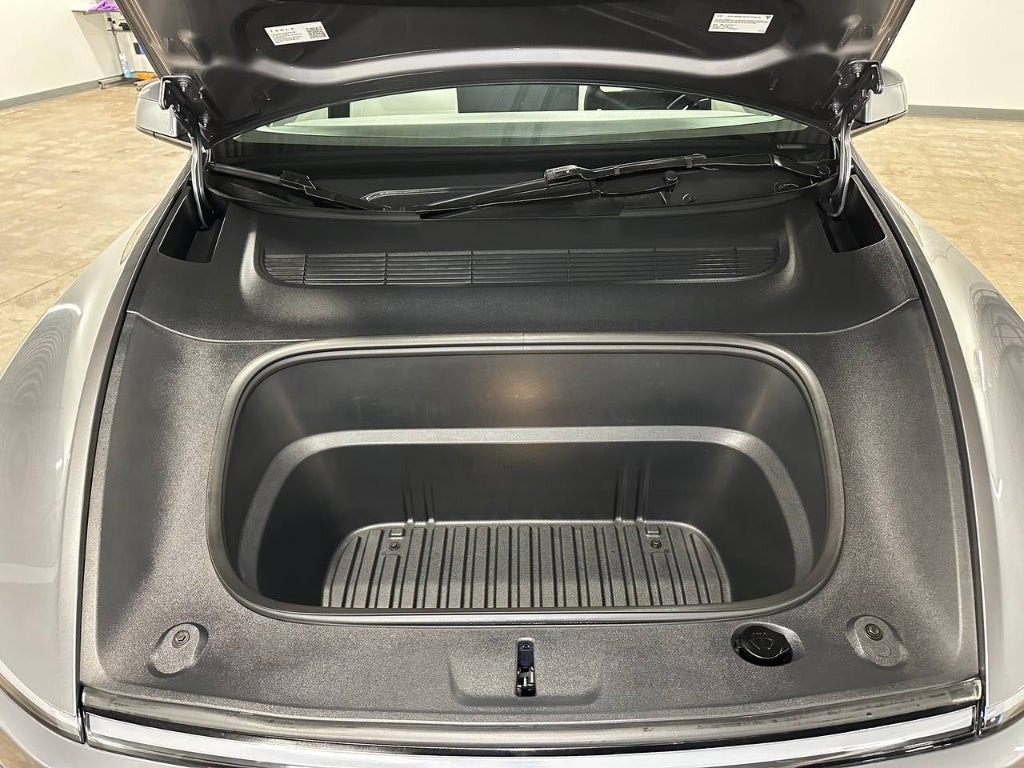2026 Tesla Model Y Long Range