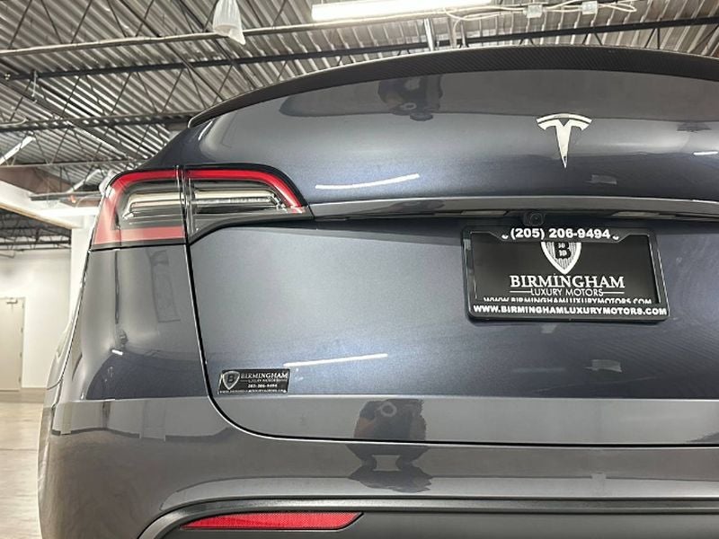 2025 Tesla Model Y Performance