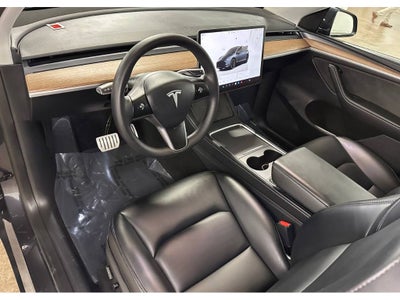 2025 Tesla Model Y Performance