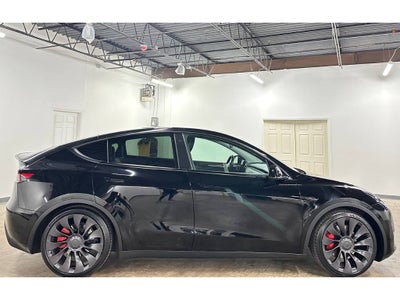 2023 Tesla Model Y Performance