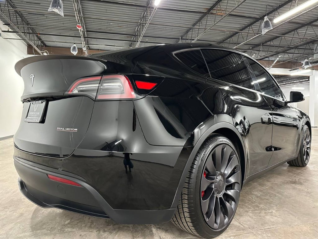 2024 Tesla Model Y Performance