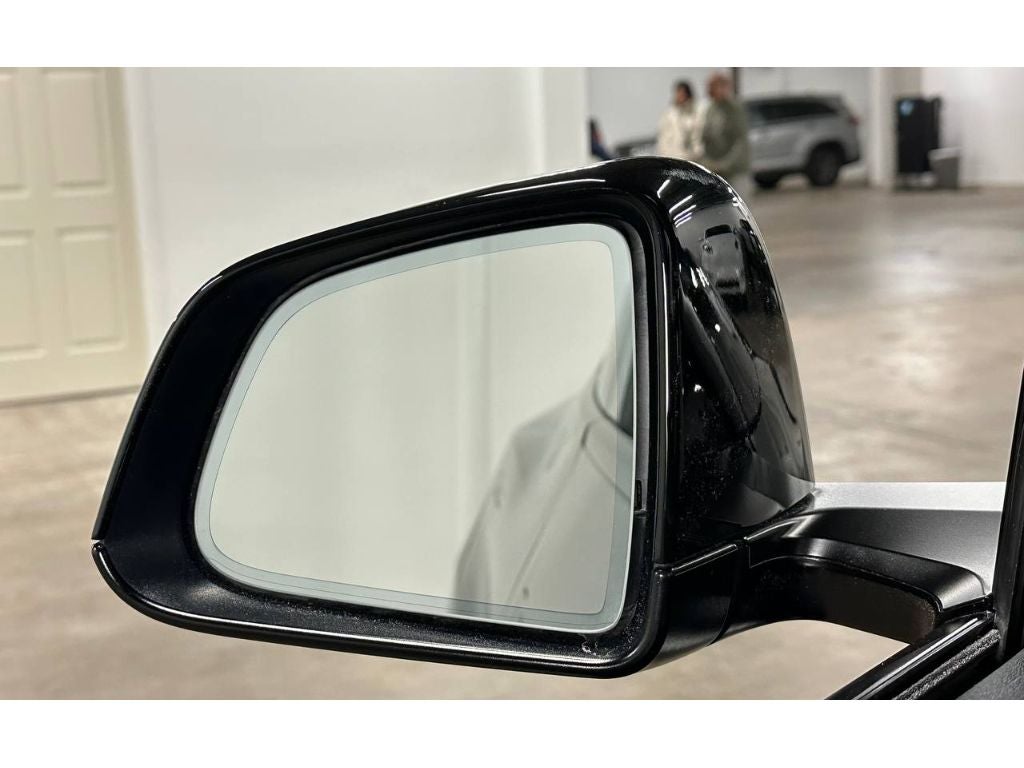 2024 Tesla Model Y Performance