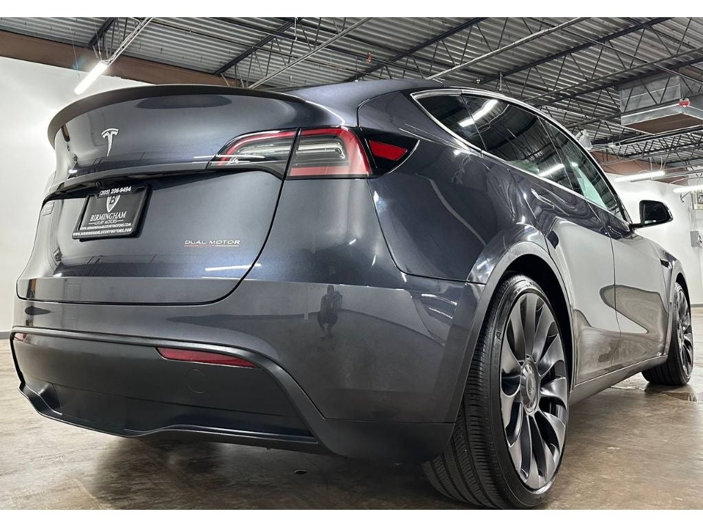2025 Tesla Model Y Performance